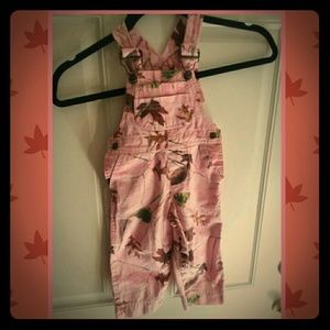 🍁Girlie Toddler Camo Bib Overalls 2T